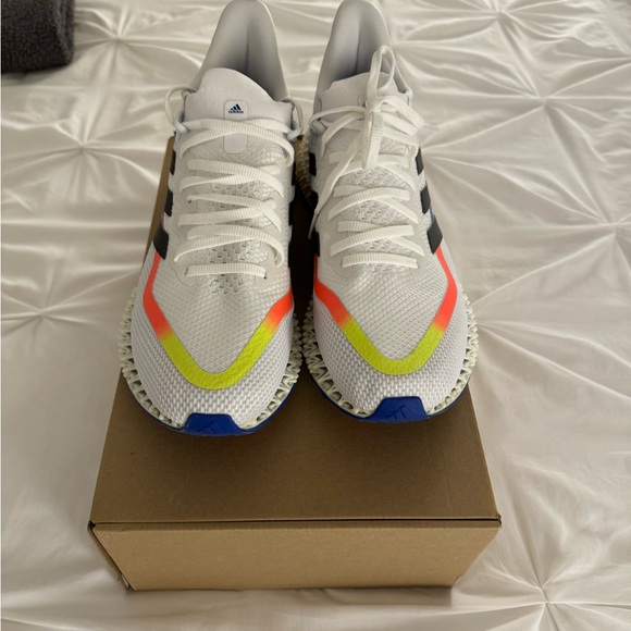 Adidas 4DFWD shoes - Picture 5 of 7